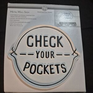 Huntington Home Black and White Metal Wall Sign